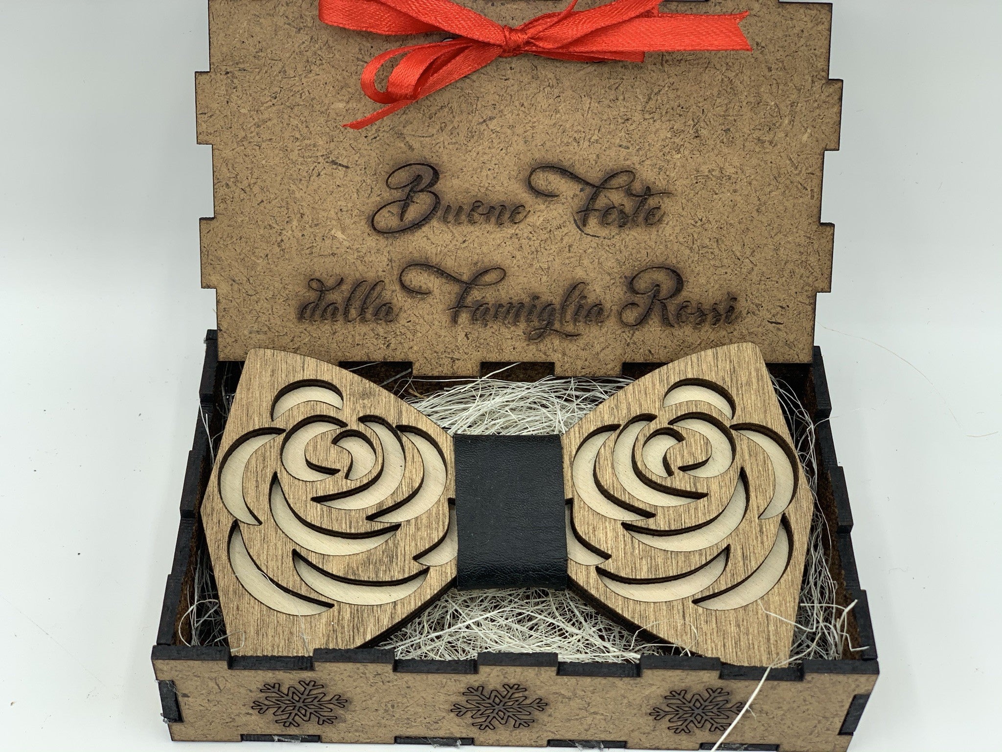 Papillon in legno Rose con scatola regalo personalizzata – Idea's